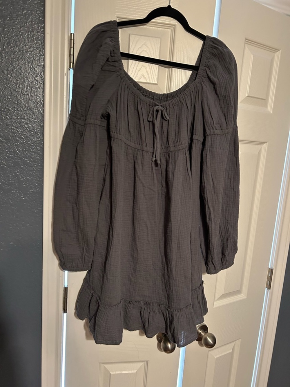 Wild fable puff long sleeve mini dress in Charcoal Gray